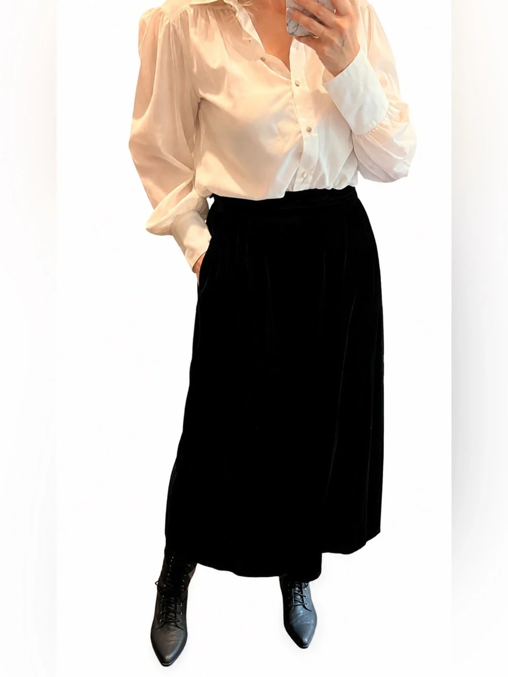 Vintage classic black velvet midi a line skirt size small